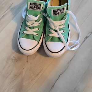 Converse Women's Classic Green Canvas Sneakers